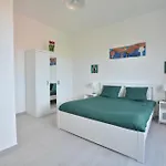 7th Floor - Donoratico