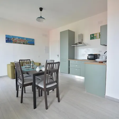 7th Floor - Donoratico * Cagliari