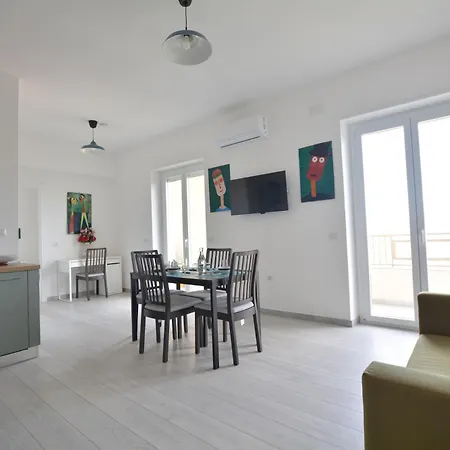 7th Floor - Donoratico Cagliari